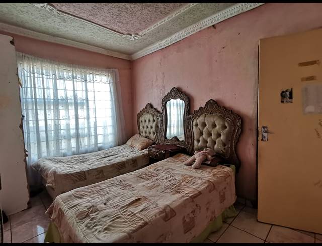 3 BEDROOM HOUSE FOR SALE IN EVATON WEST